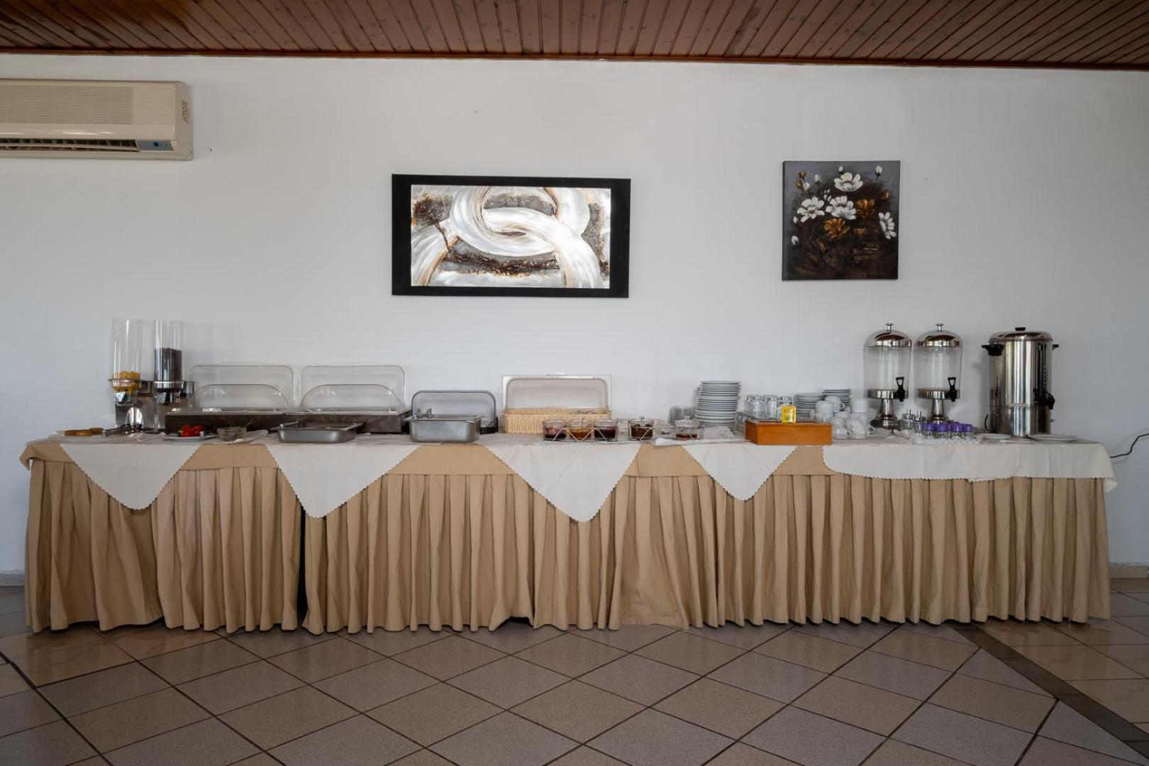 Gardenia Hotel 2*